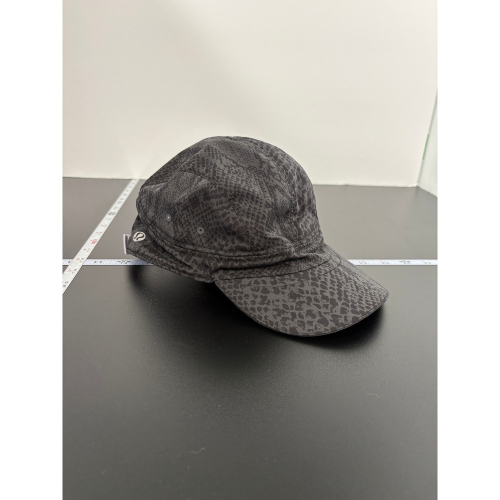 Lululemon Womens Fast and Free Run Hat OS Grey Snakeskin Animal Print Cap